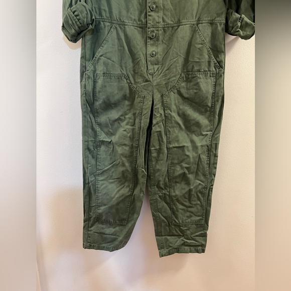 16. Universal Thread™ Women's Long Sleeve Button-Front Boilersuit - Green - Picture 13 of 15